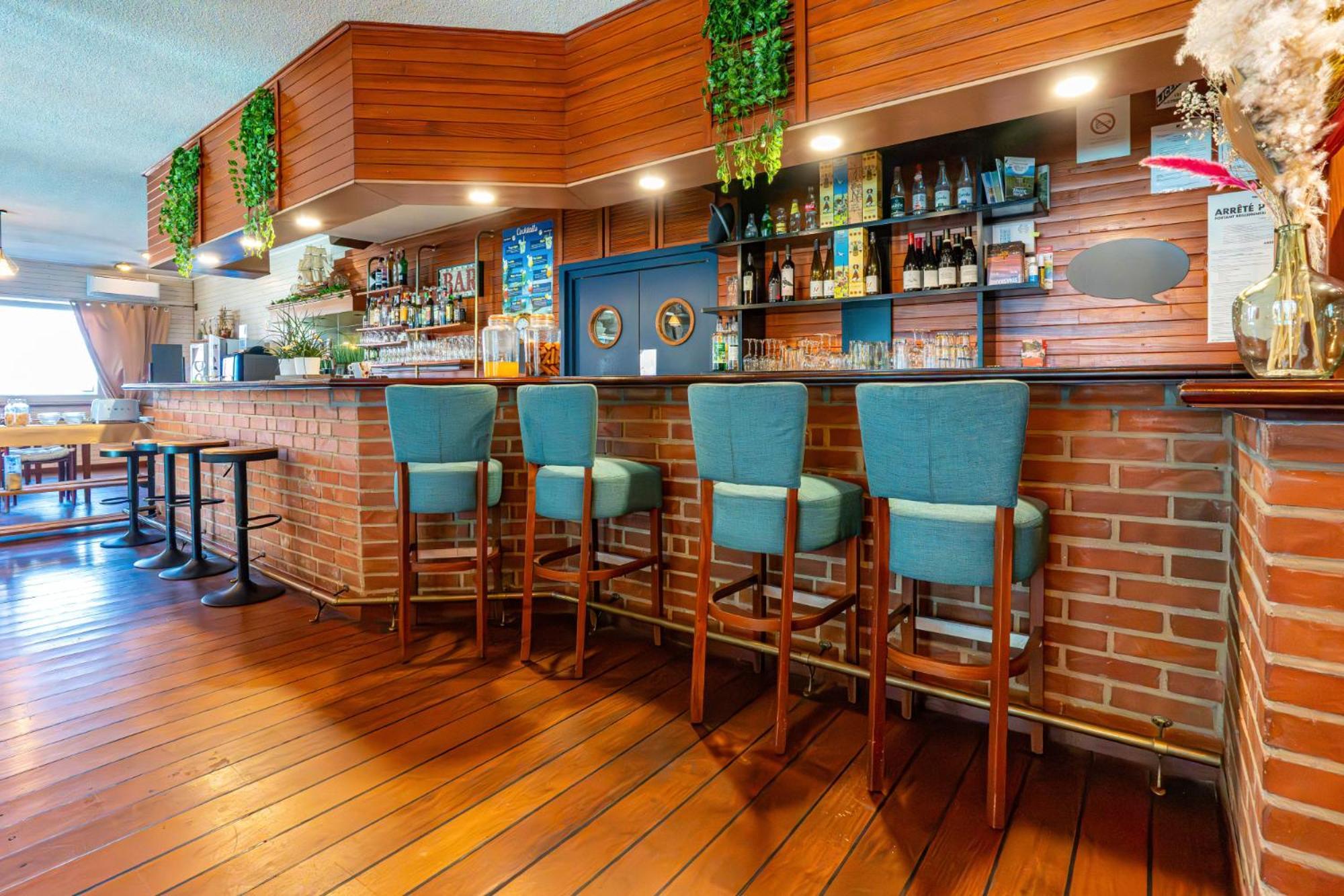 Hotel Restaurant Argos, Strasbourg Nord フェンデンハイム エクステリア 写真