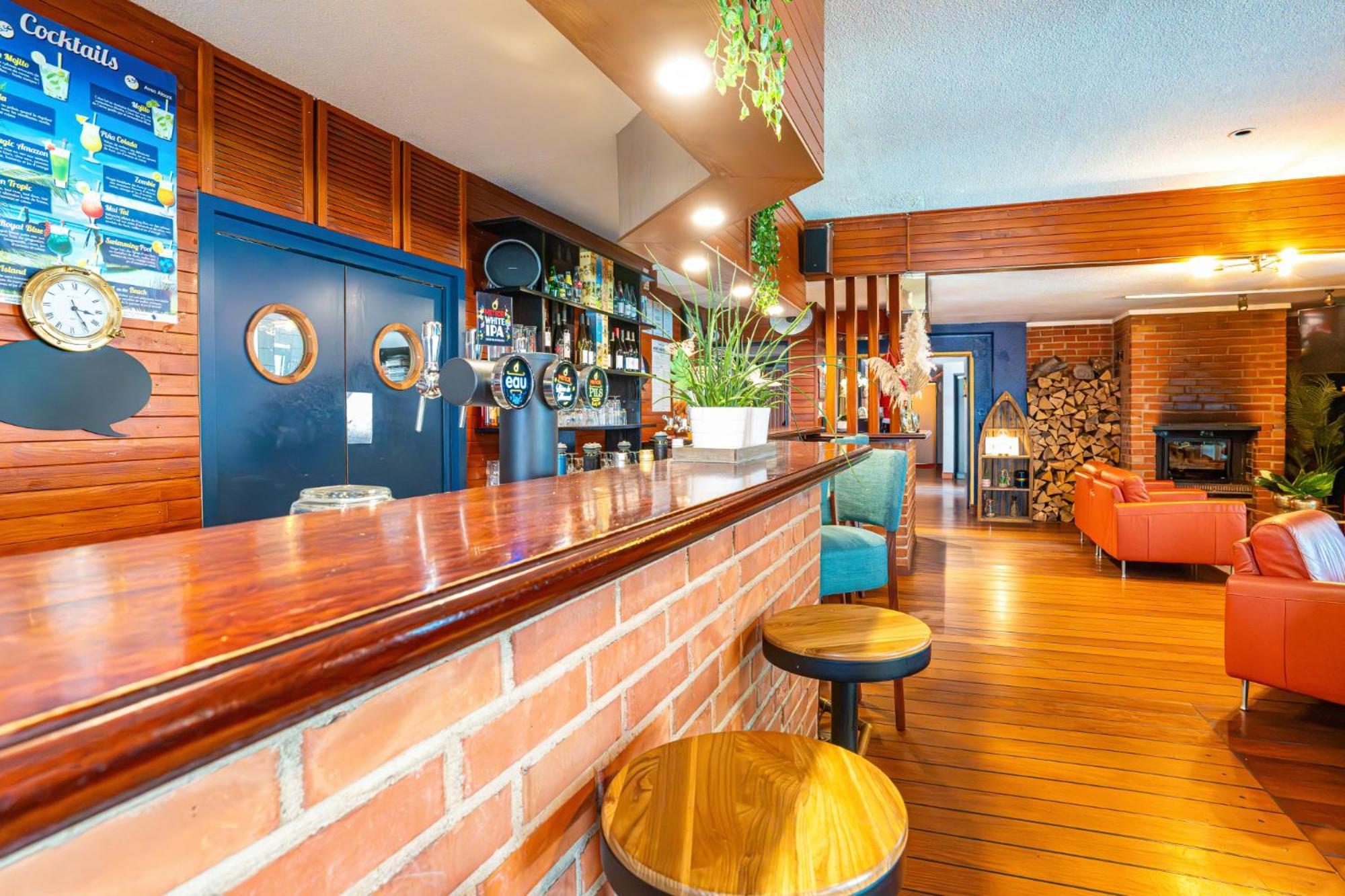 Hotel Restaurant Argos, Strasbourg Nord フェンデンハイム エクステリア 写真